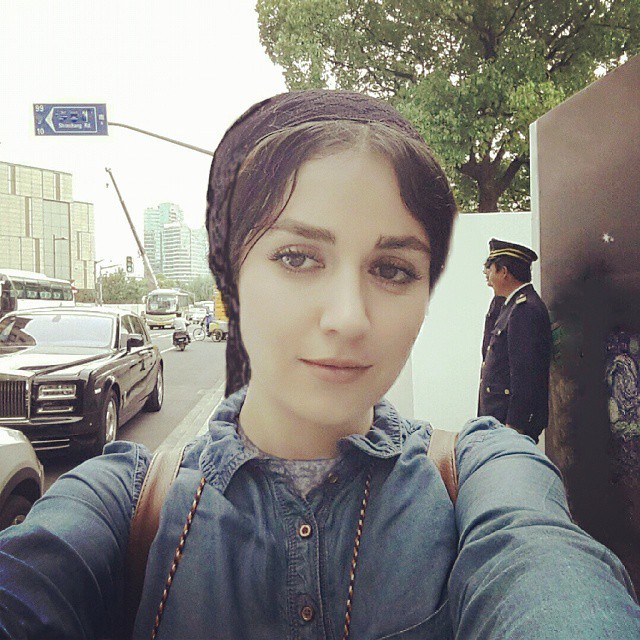 اولین عکس های افسانه پاکرو در تیر ماه 94
