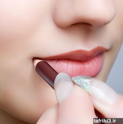 آرایش طبیعی تر لب به کمک این ترفندها
