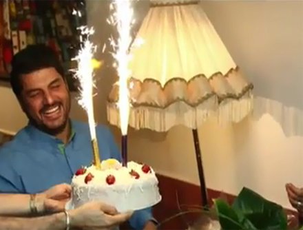 عکس باحال از جشن تولد سام درخشانی مرداد 94