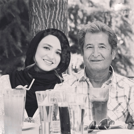 عکس کمیاب از گلاره عباسی و پدرش در کنار هم