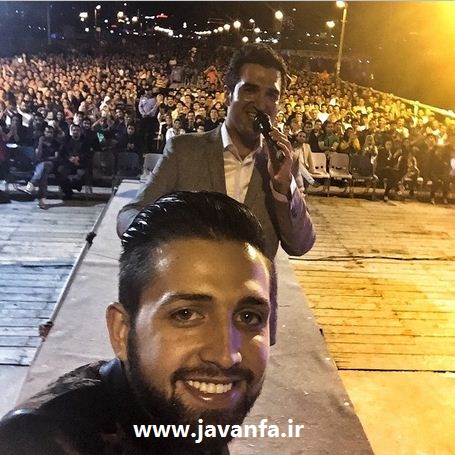 سلفی محسن افشانی در کیش